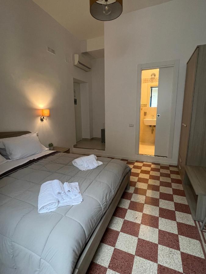 Bonadies64 B&B Salerno Ngoại thất bức ảnh