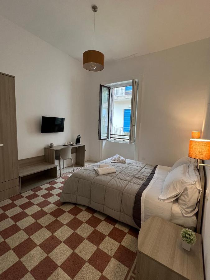 Bonadies64 B&B Salerno Ngoại thất bức ảnh